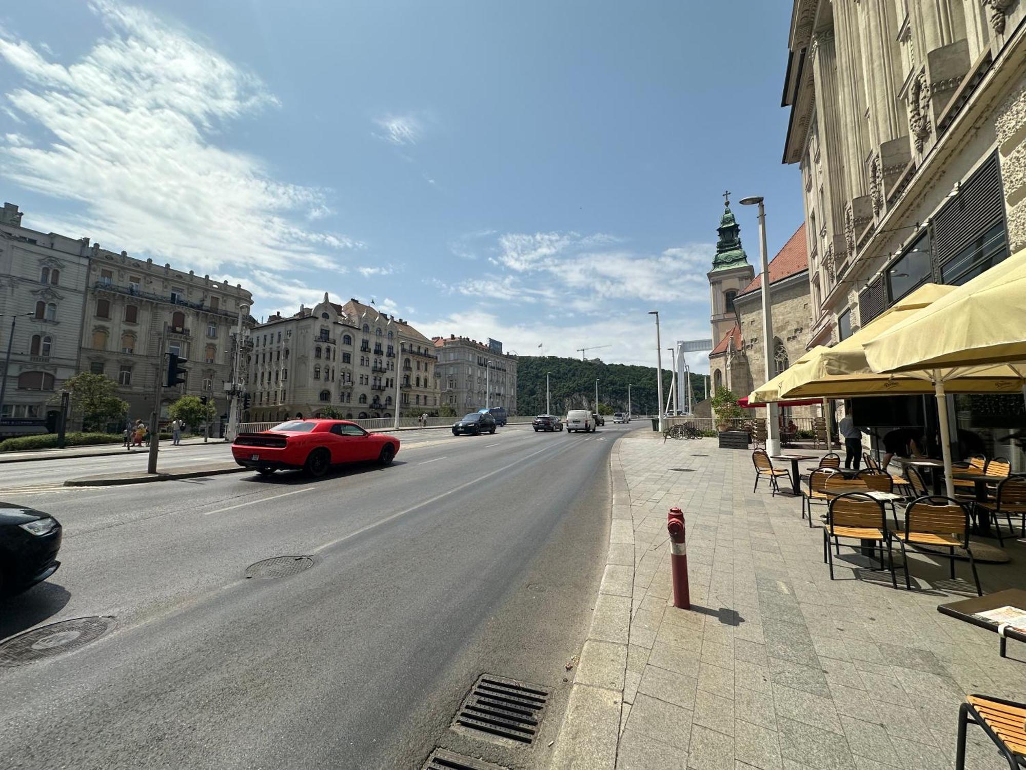 Bright Apartment In The Most Beautiful Street Of Budapest Vaci Street, Fashion Street Exterior foto