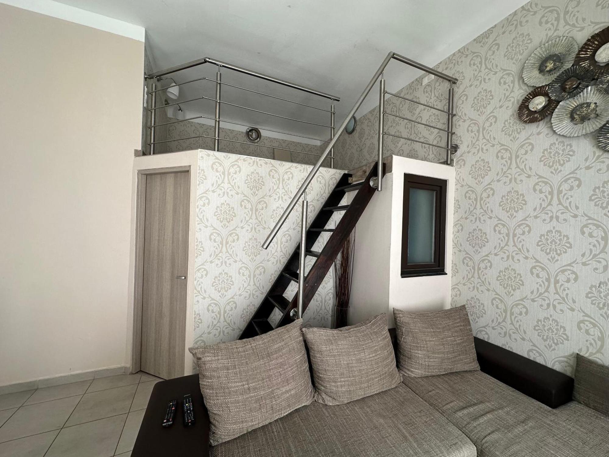 Bright Apartment In The Most Beautiful Street Of Budapest Vaci Street, Fashion Street Exterior foto